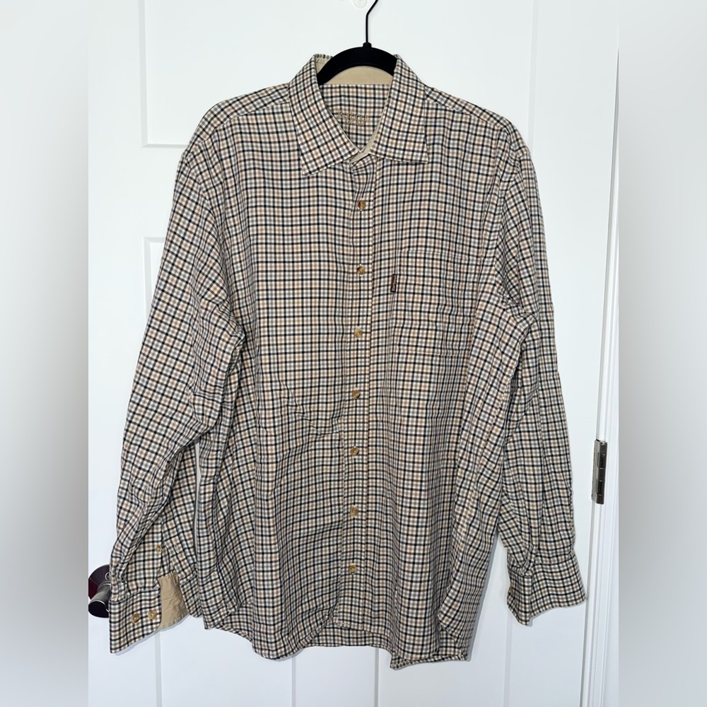 Barbour Black and Tan Collared Button Down Shirt